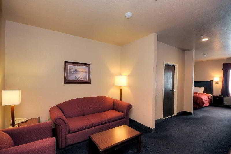 Baymont By Wyndham Clute Lake Jackson Ngoại thất bức ảnh